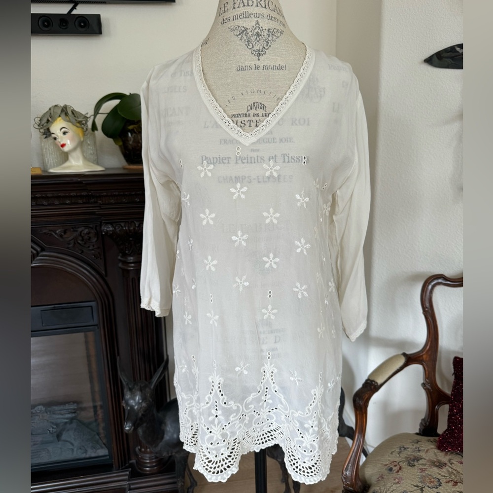 Johnny Was off White Tunic Top Size Small